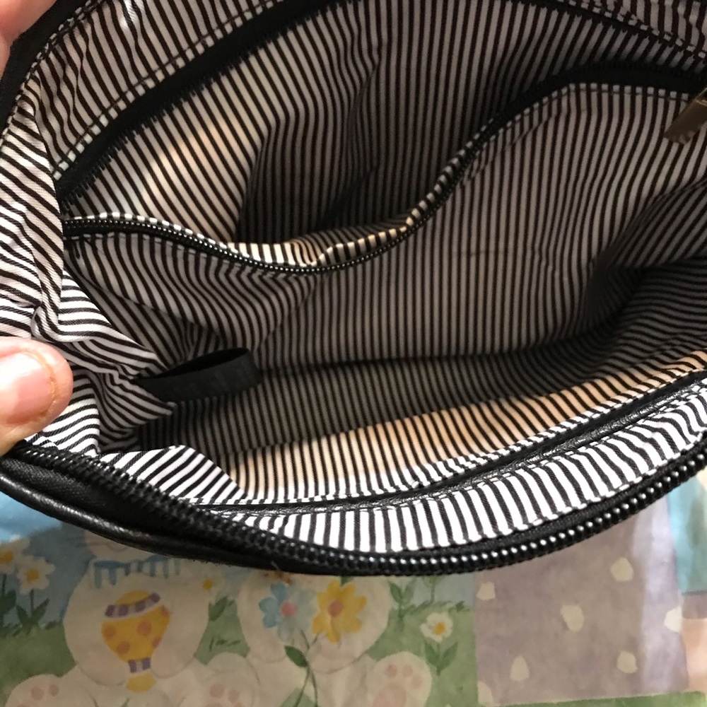 New Black Crossbody, Wristlet, Purse/Wallet.  9 1/2” x 7” New!  NWOT! - Picture 4 of 6